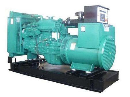 阿拉善右80kw康明斯柴油发电机组图片 阿拉善右80kw康明斯柴油发电机组图片